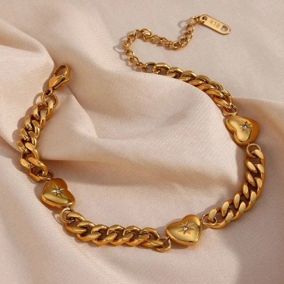 New 18K Gold Cuban Link Chain Heart Charm Bracelet - Picture 2 of 7